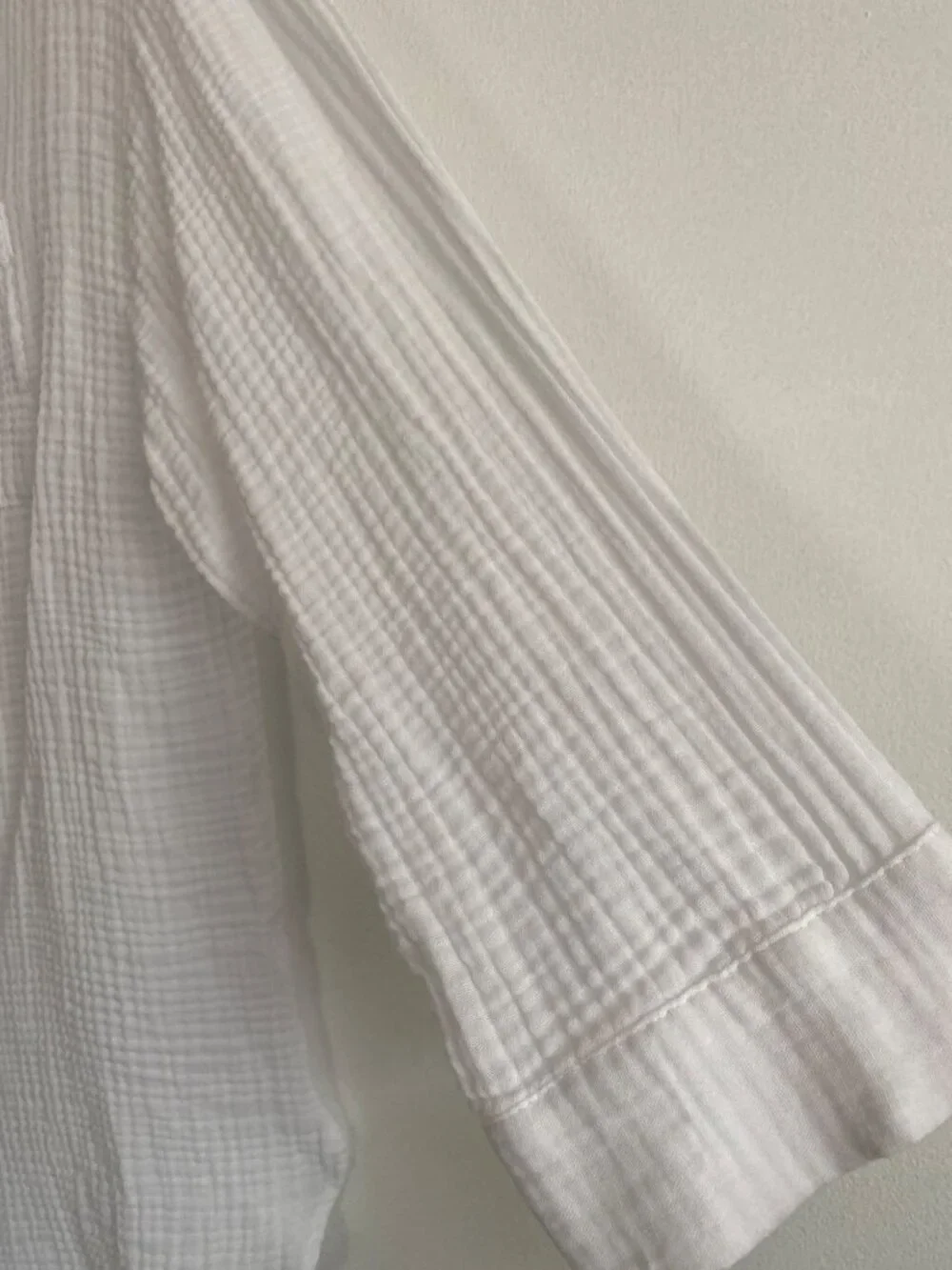 Kona Sol White Gauze Button-Up Shirt Size S Lightweight Cotton Long Sleeve - Picture 2 of 6
